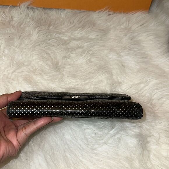 Chanel Flap Wallet - Picture 6 of 16